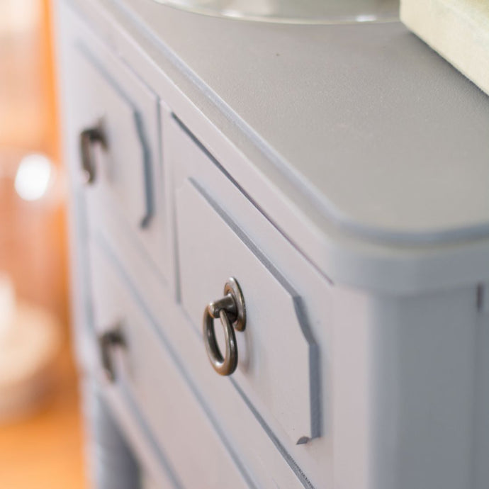 Painting Like A Pro: How To Avoid Brush Strokes